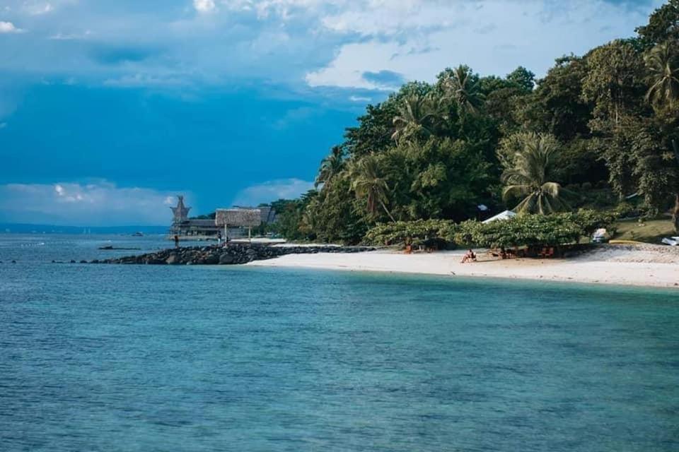 Kembali Condo Resort With Sea View Davao ภายนอก รูปภาพ