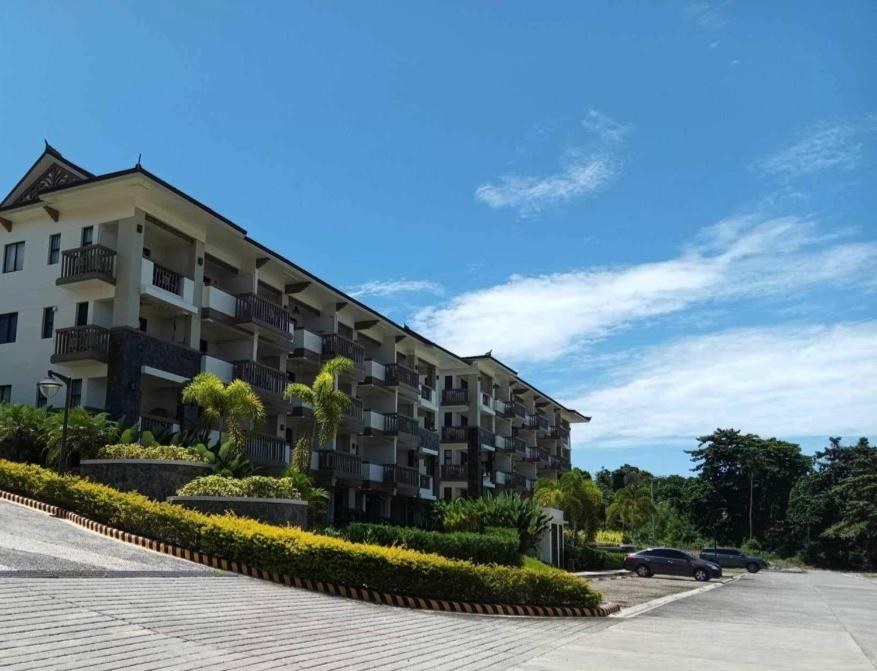 Kembali Condo Resort With Sea View Davao ภายนอก รูปภาพ