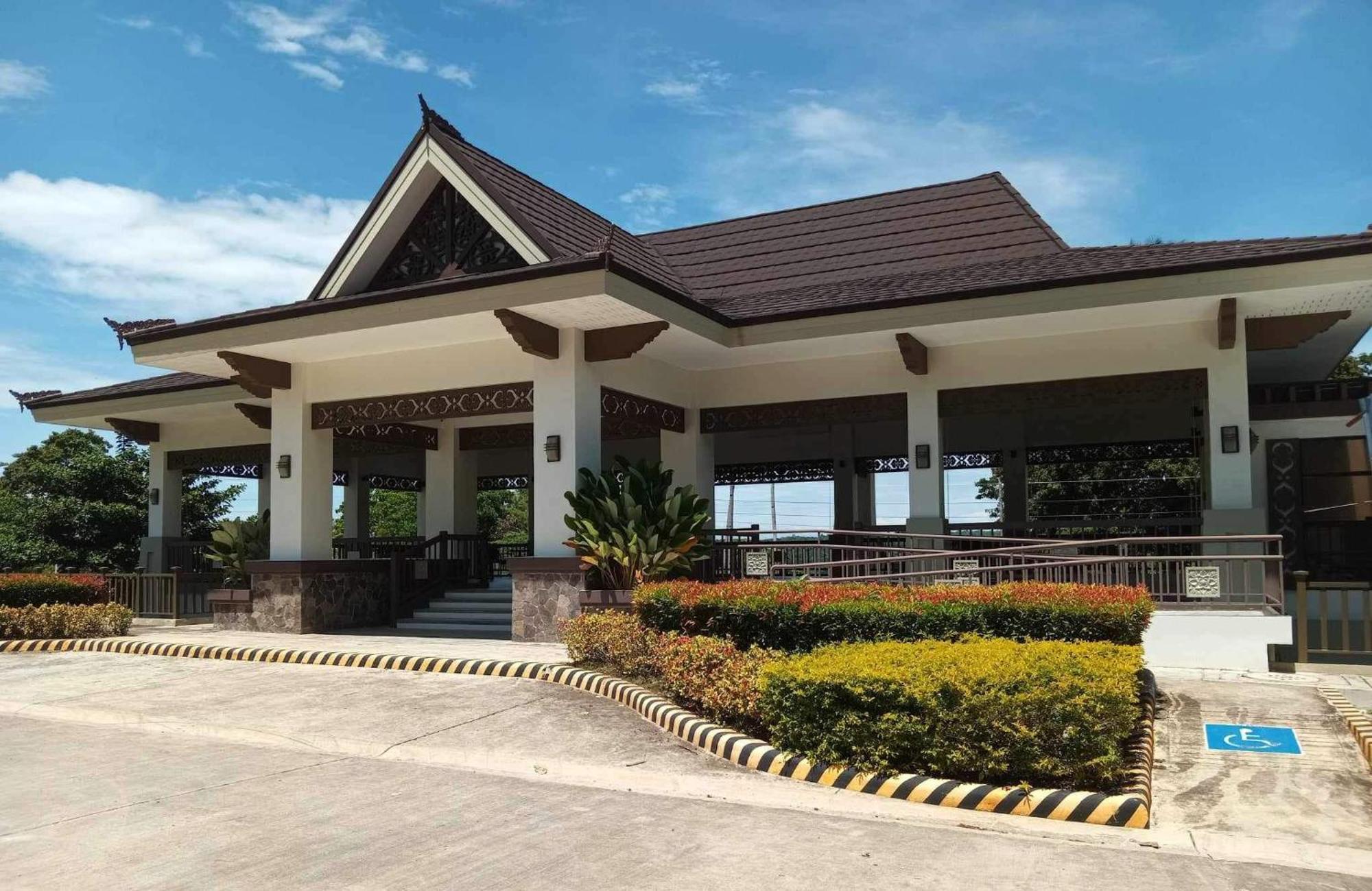 Kembali Condo Resort With Sea View Davao ภายนอก รูปภาพ
